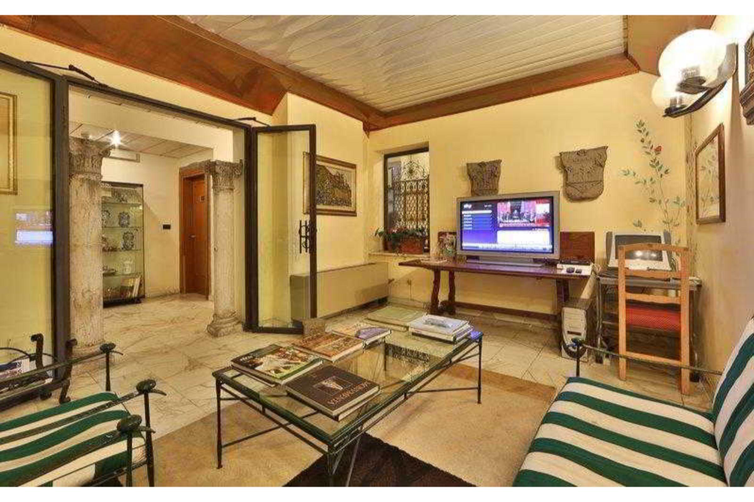 Ih Hotels Firenze Select Ngoại thất bức ảnh