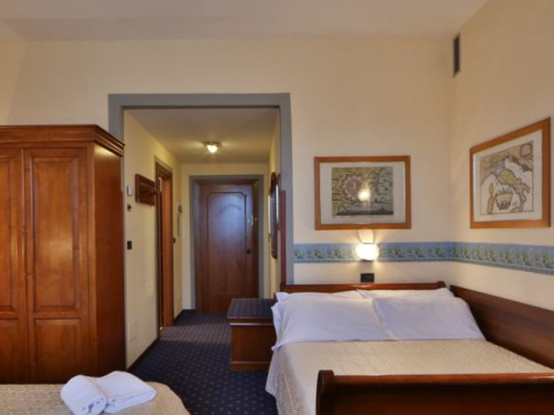 Ih Hotels Firenze Select Ngoại thất bức ảnh