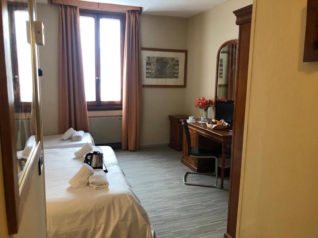 Ih Hotels Firenze Select Ngoại thất bức ảnh